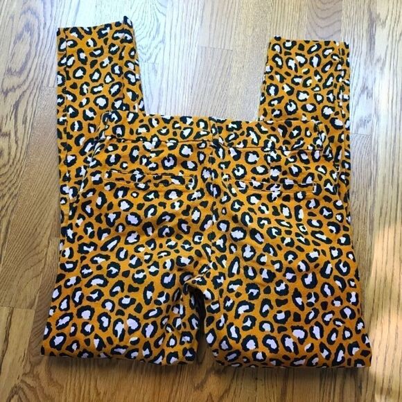 Old Navy Pixie Ankle Pants Leopard - Picture 2 of 5